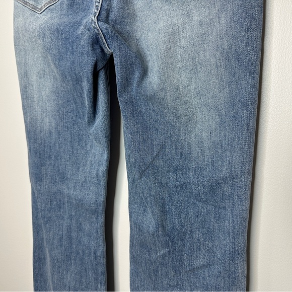 Judy Blue Light Wash Slim Bootcut Jeans w/Slit Hem | Womens 5/27 - Picture 13 of 17